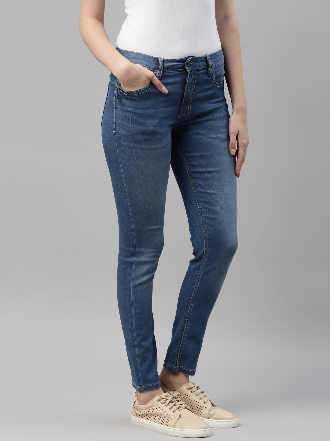 Women's High Rise Skinny Jean | Women's Bottoms | Abercrombie.com